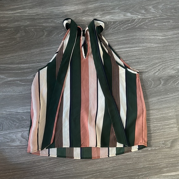 Tie Back Halter Neck Blouse - Picture 3 of 3